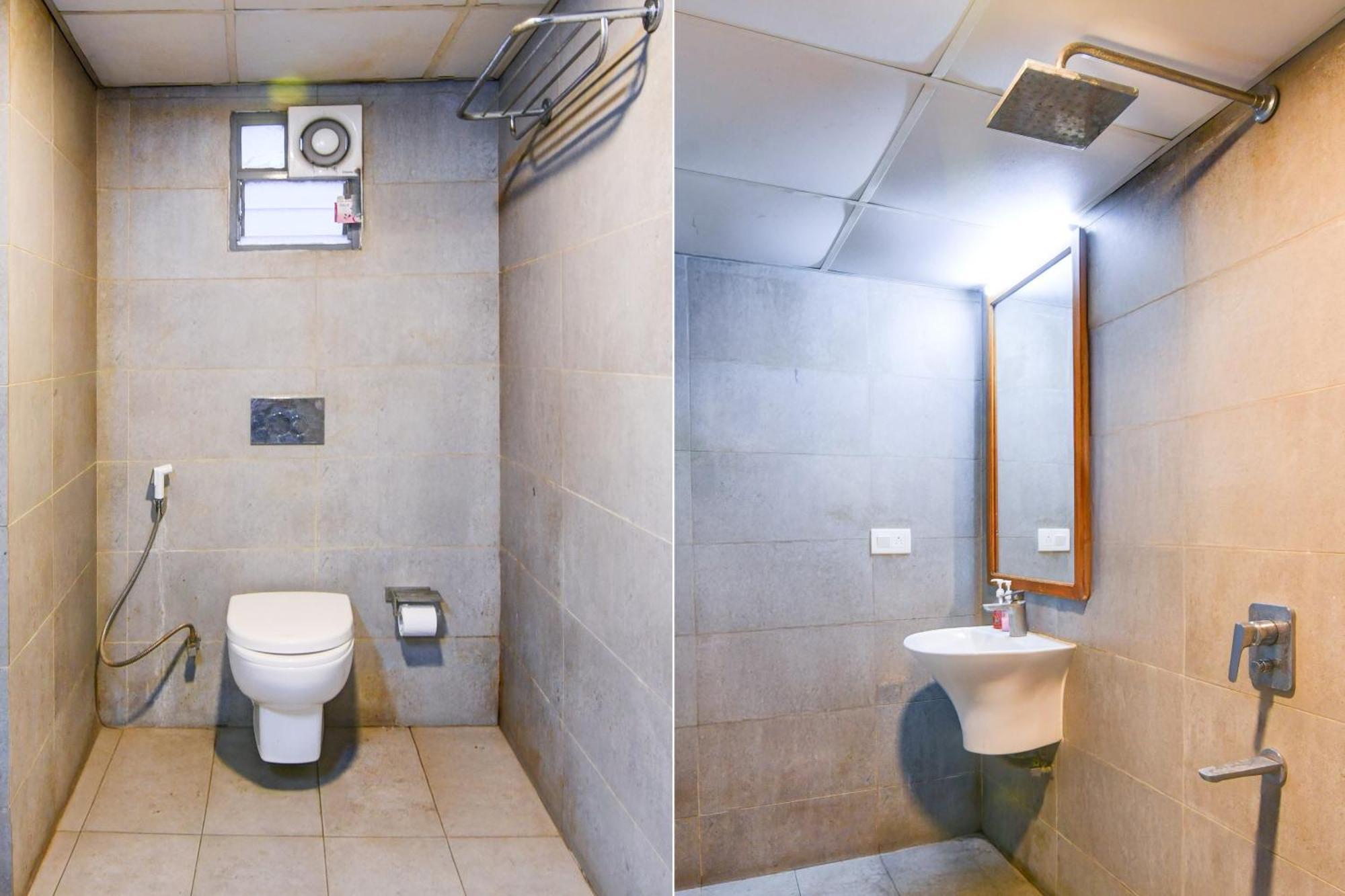 Super Townhouse Vip Road Formerly The Sky Kolkata Bagian luar foto